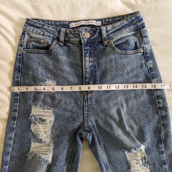 Tinseltown High Rise Distressed Skinny Light Wash Jeans - Picture 7 of 10